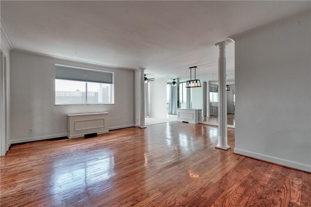 2 bedroom, 2 bathroom, 1,256 sq ft condominium for sale at 215 Piedmont Avenue # 1206, Atlanta, GA 30308 — photo 8