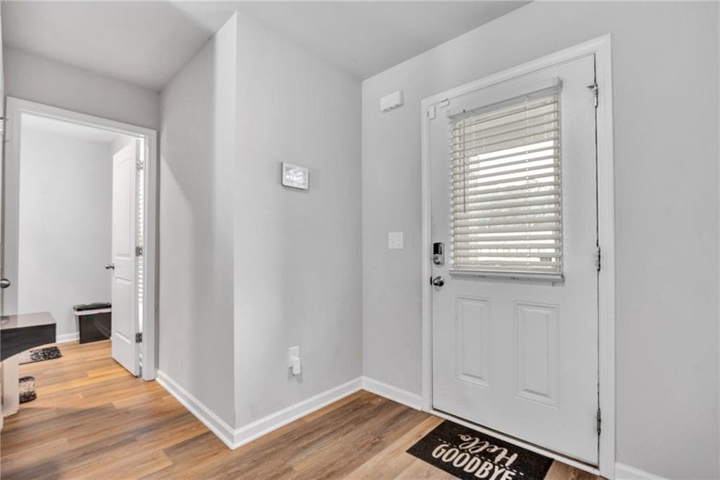 4 bedroom, 3 bathroom, 2,349 sq ft single family residence for sale at 145 Chapel Heights Way, Covington, GA 30016 — photo 7