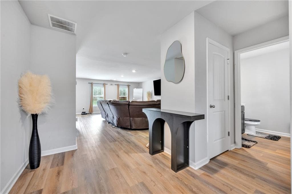 4 bedroom, 3 bathroom, 2,349 sq ft single family residence for sale at 145 Chapel Heights Way, Covington, GA 30016 — photo 8