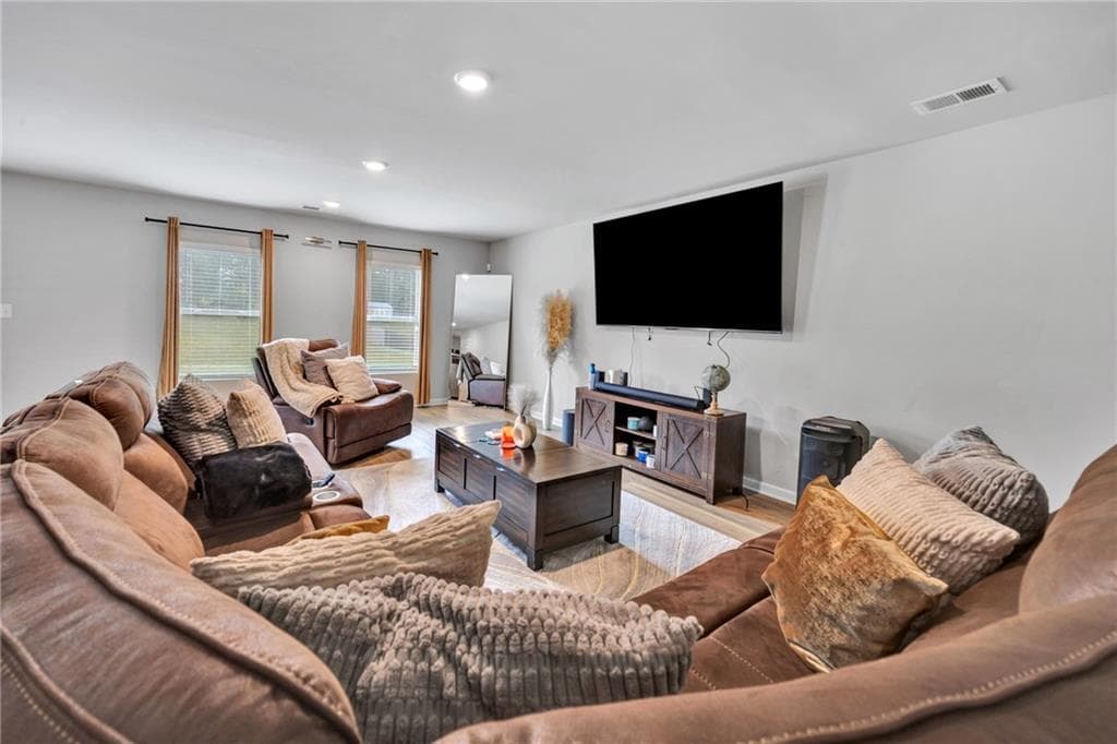4 bedroom, 3 bathroom, 2,349 sq ft single family residence for sale at 145 Chapel Heights Way, Covington, GA 30016 — photo 10