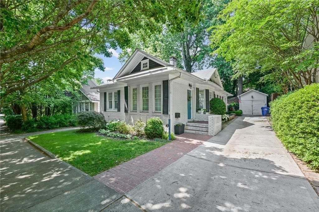 2 bedroom, 2 bathroom, 1,423 sq ft single family residence for sale at 1168 Saint Louis Place, Atlanta, GA 30306 — photo 2
