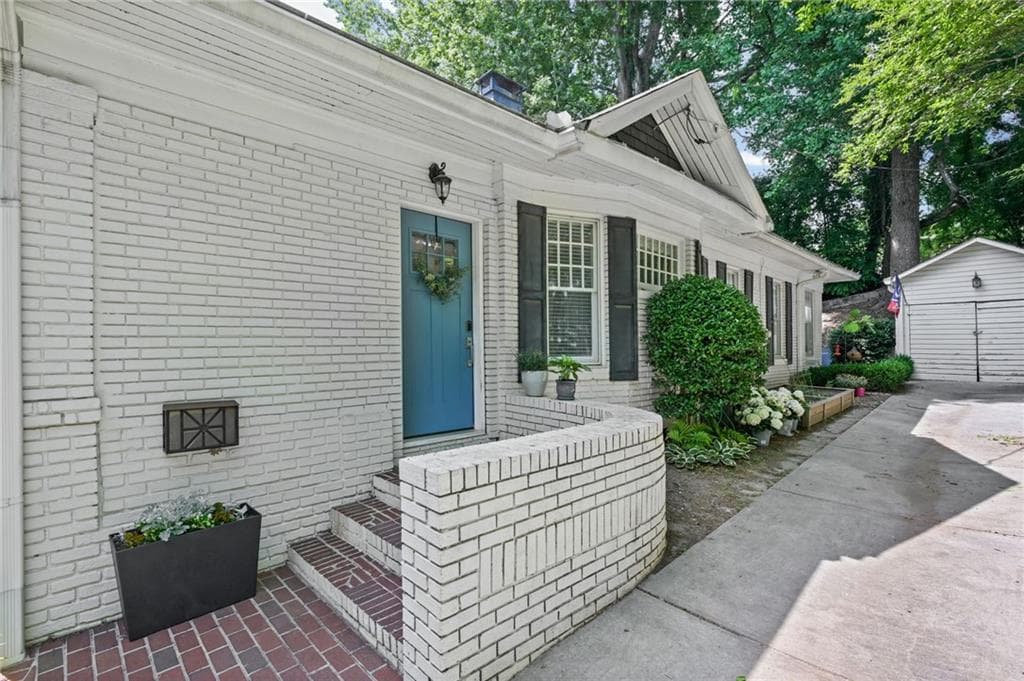 2 bedroom, 2 bathroom, 1,423 sq ft single family residence for sale at 1168 Saint Louis Place, Atlanta, GA 30306 — photo 3