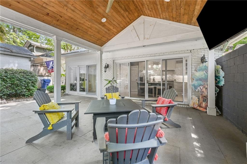 2 bedroom, 2 bathroom, 1,423 sq ft single family residence for sale at 1168 Saint Louis Place, Atlanta, GA 30306 — photo 4