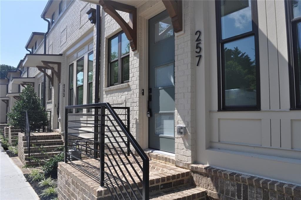 261 White Street, Marietta, GA 30060 — most recent listing photo