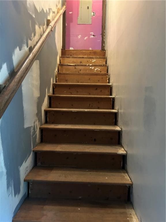 5 bedroom, 1 bathroom, 1,984 sq ft single family residence for sale at 2398 James Springs Road, Danielsville, GA 30633 — photo 6