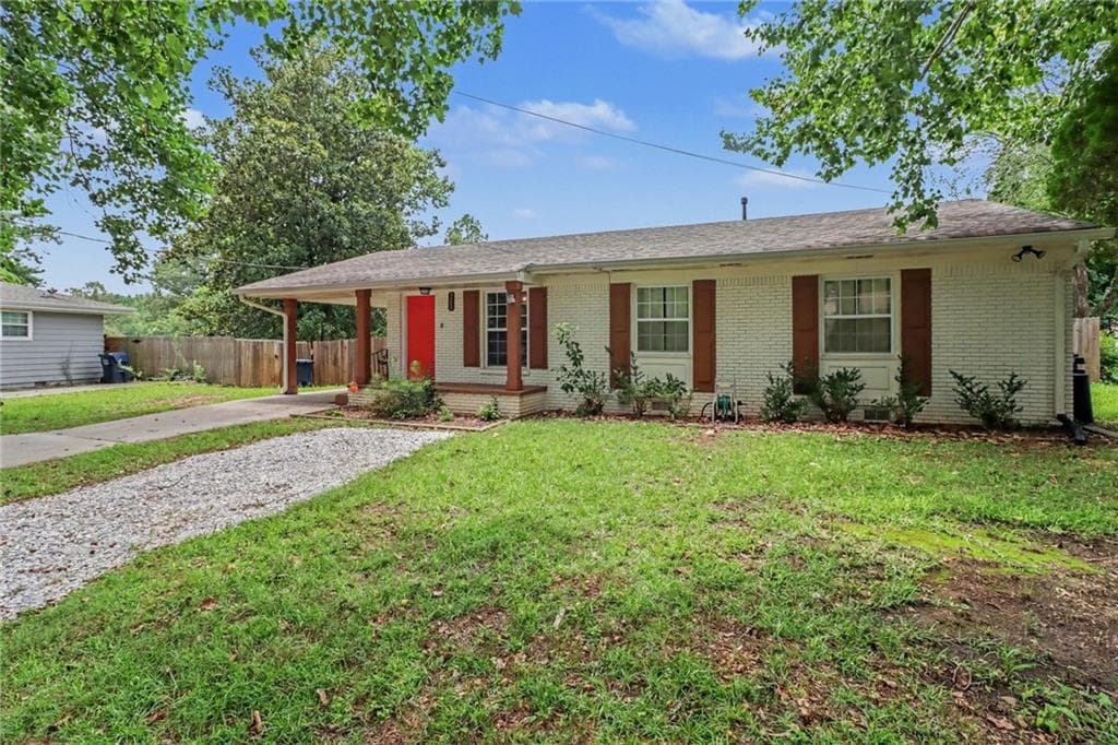 3 bedroom, 2 bathroom, 1,092 sq ft single family residence for sale at 5283 Chantilly Terrace, Atlanta, GA 30349 — photo 2