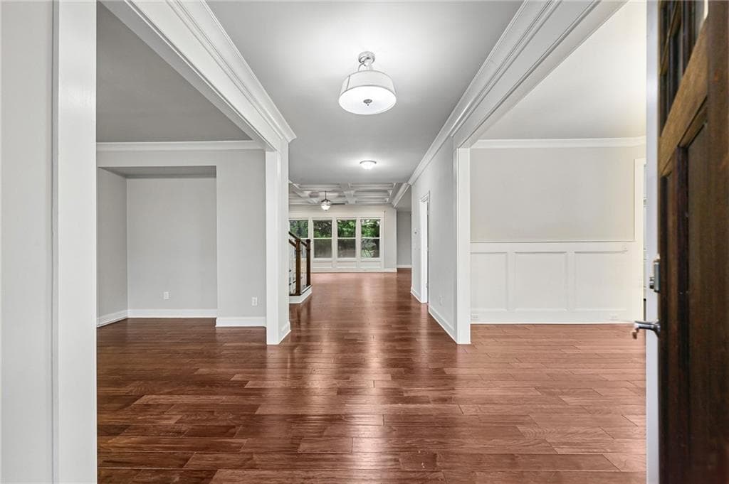5 bedroom, 5 bathroom, 4,584 sq ft single family residence for sale at 4801 Belle Estates Road, Suwanee, GA 30024 — photo 2