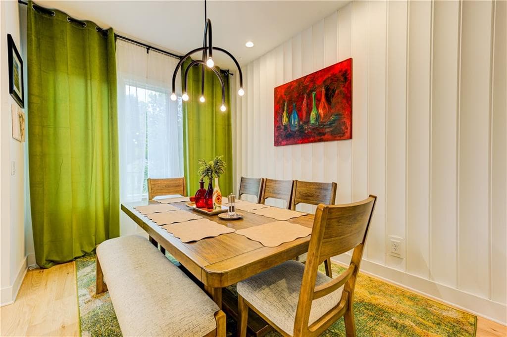 5 bedroom, 5 bathroom, 2,713 sq ft townhouse for sale at 10 Moreland, Atlanta, GA 30307 — photo 10