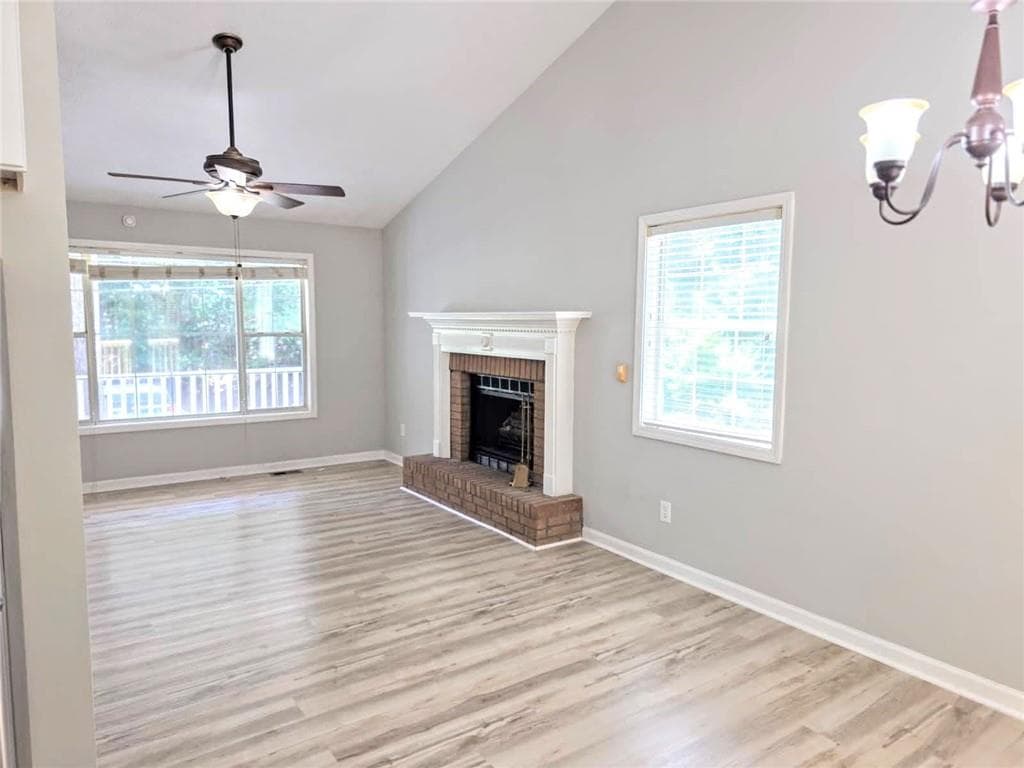 4 bedroom, 2 bathroom, 1,328 sq ft single family residence for sale at 1436 Towne Harbor Lane, Woodstock, GA 30189 — photo 4