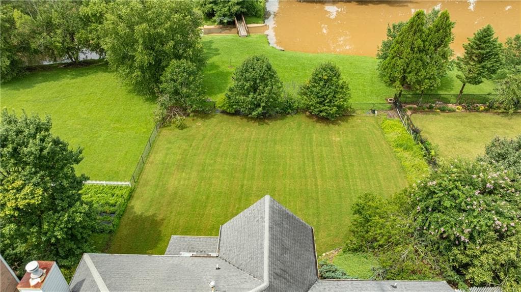 5 bedroom, 4 bathroom, 3,948 sq ft single family residence for rent at 5795 Dovnick Drive, Lilburn, GA 30047 for $3,350 a month — photo 4