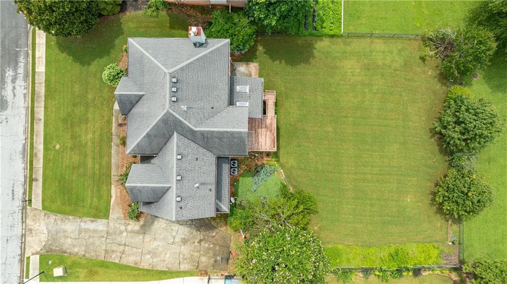5 bedroom, 4 bathroom, 3,948 sq ft single family residence for rent at 5795 Dovnick Drive, Lilburn, GA 30047 for $3,350 a month — photo 7