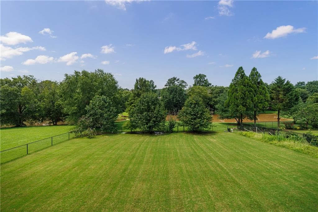 5 bedroom, 4 bathroom, 3,948 sq ft single family residence for rent at 5795 Dovnick Drive, Lilburn, GA 30047 for $3,350 a month — photo 10