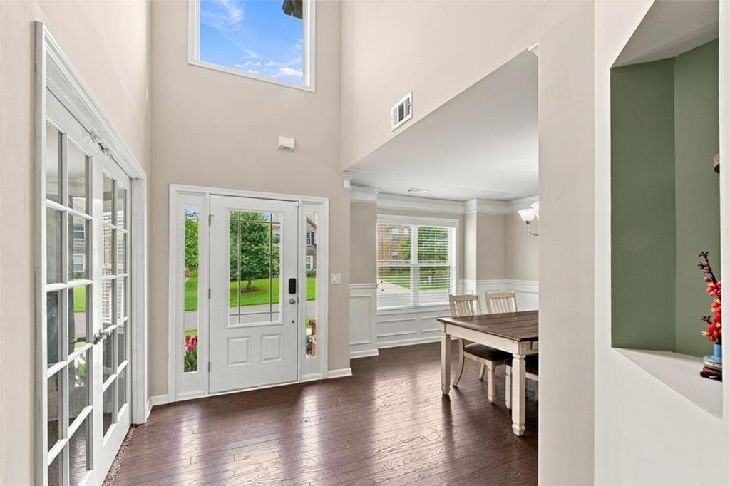5 bedroom, 3 bathroom, 2,765 sq ft single family residence for sale at 4675 Orchard View Way, Cumming, GA 30028 — photo 5