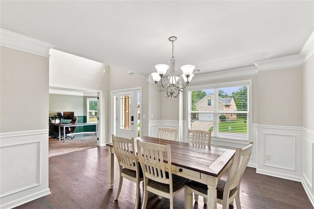 5 bedroom, 3 bathroom, 2,765 sq ft single family residence for sale at 4675 Orchard View Way, Cumming, GA 30028 — photo 7