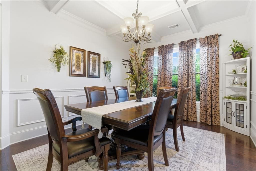 5 bedroom, 4 bathroom, 3,634 sq ft single family residence for sale at 3050 Pleasant Valley Trail, Cumming, GA 30028 — photo 9