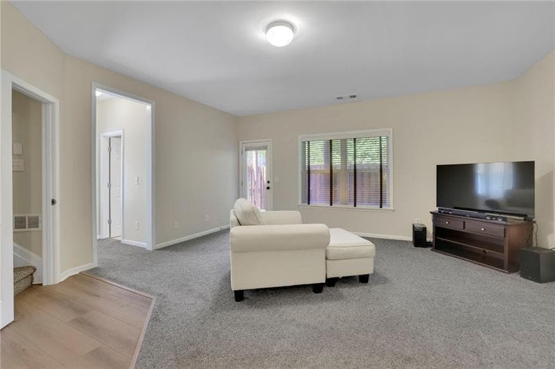 3 bedroom, 4 bathroom, 2,390 sq ft townhouse for sale at 14000 Portside Bend, Milton, GA 30004 — photo 6