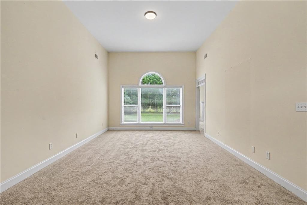 4 bedroom, 4 bathroom, 3,116 sq ft single family residence under contract at 1086 Rowanshyre Circle, Mcdonough, GA 30253 — photo 10