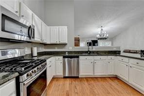 3 bedroom, 2 bathroom, 2,259 sq ft single family residence for sale at 1627 Amhearst Walk Road, Lawrenceville, GA 30043 — photo 7