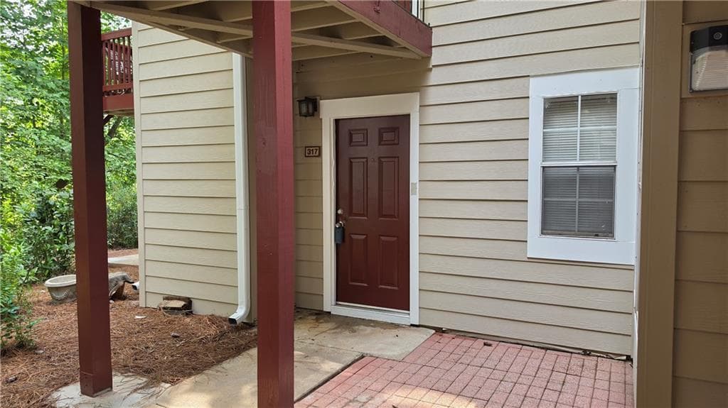 2 bedroom, 2 bathroom condominium for rent at 317 Hawkstone Way, Johns Creek, GA 30022 for $1,650 a month — photo 2