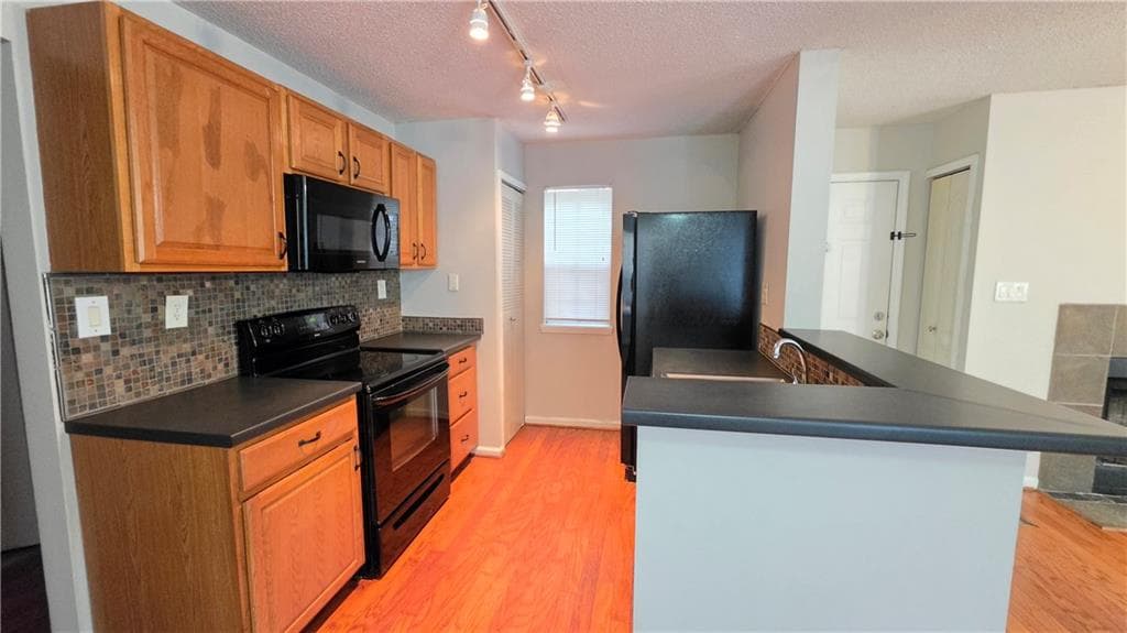 2 bedroom, 2 bathroom condominium for rent at 317 Hawkstone Way, Johns Creek, GA 30022 for $1,650 a month — photo 8