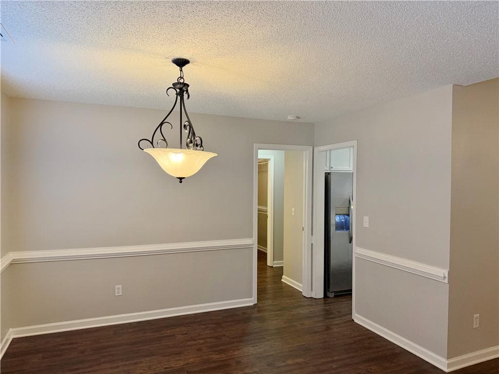 4 bedroom, 2 bathroom, 2,627 sq ft single family residence for sale at 1105 River Green Court, Mcdonough, GA 30252 — photo 4
