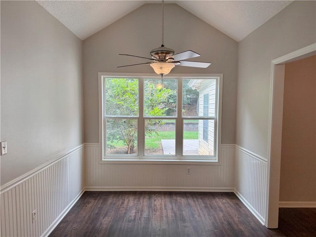 4 bedroom, 2 bathroom, 2,627 sq ft single family residence for sale at 1105 River Green Court, Mcdonough, GA 30252 — photo 9