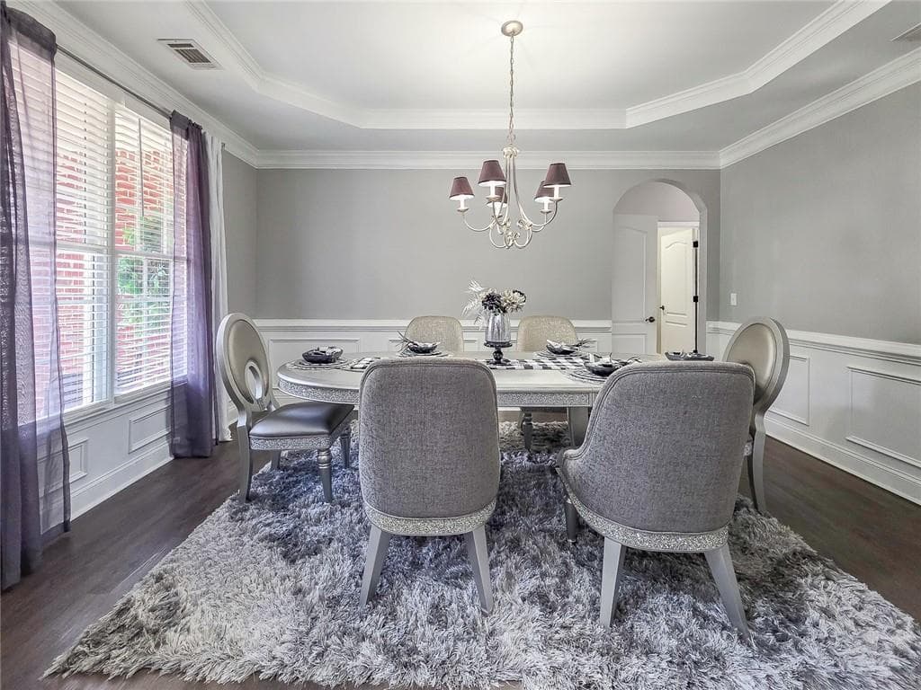 6 bedroom, 4 bathroom, 3,050 sq ft single family residence for rent at 820 Arbor Way, Loganville, GA 30052 for $3,500 a month — photo 7