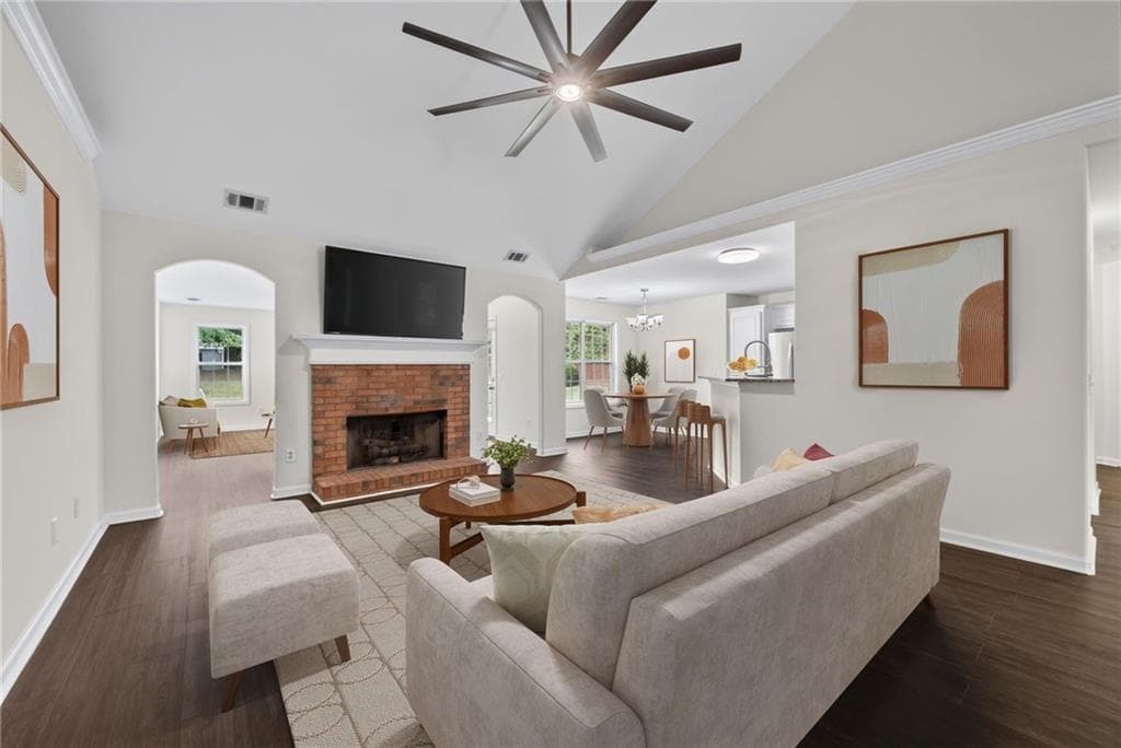 3 bedroom, 2 bathroom, 2,200 sq ft single family residence under contract at 173 Psalms Drive, Jefferson, GA 30549 — photo 7