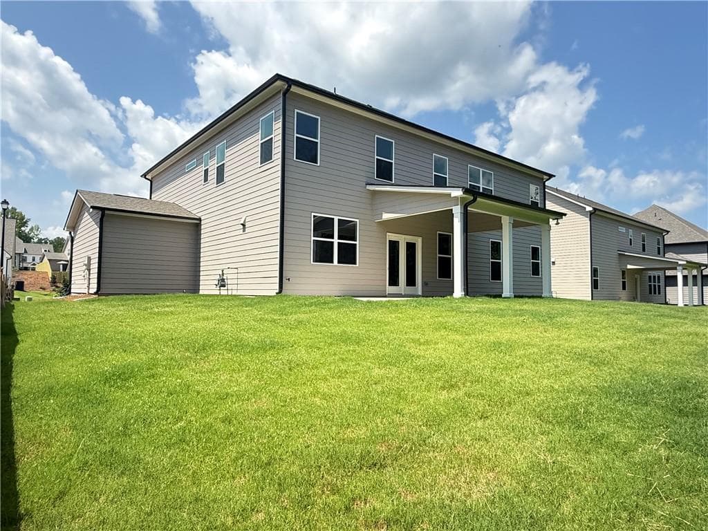 5 bedroom, 4 bathroom, 3,314 sq ft single family residence for sale at 5527 Tullis Drive, Gainesville, GA 30507 — photo 4