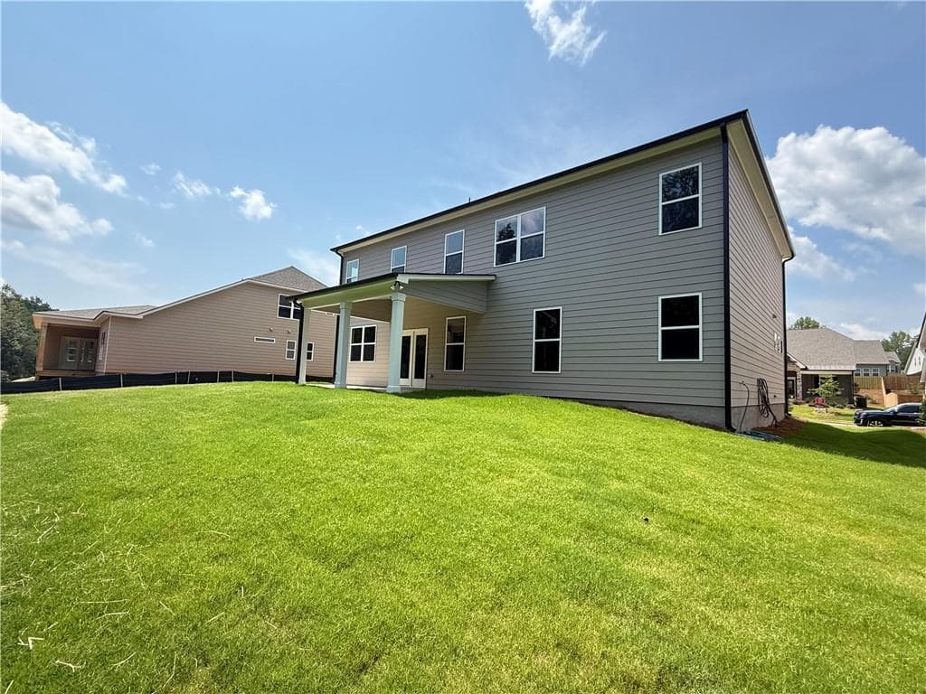 5 bedroom, 4 bathroom, 3,314 sq ft single family residence for sale at 5527 Tullis Drive, Gainesville, GA 30507 — photo 5