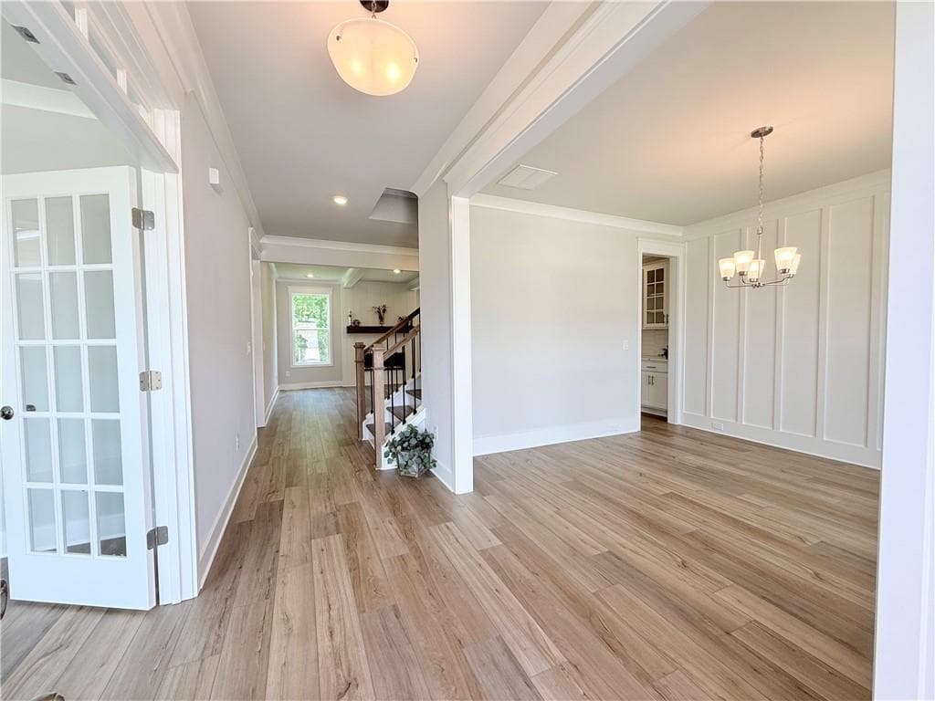 5 bedroom, 4 bathroom, 3,314 sq ft single family residence for sale at 5527 Tullis Drive, Gainesville, GA 30507 — photo 9