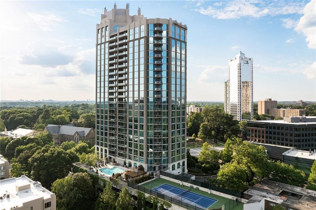 2 bedroom, 3 bathroom, 1,680 sq ft condominium for rent at 2795 Peachtree Road 1701, Atlanta, GA 30305 for $5,000 a month — photo 1 of 41