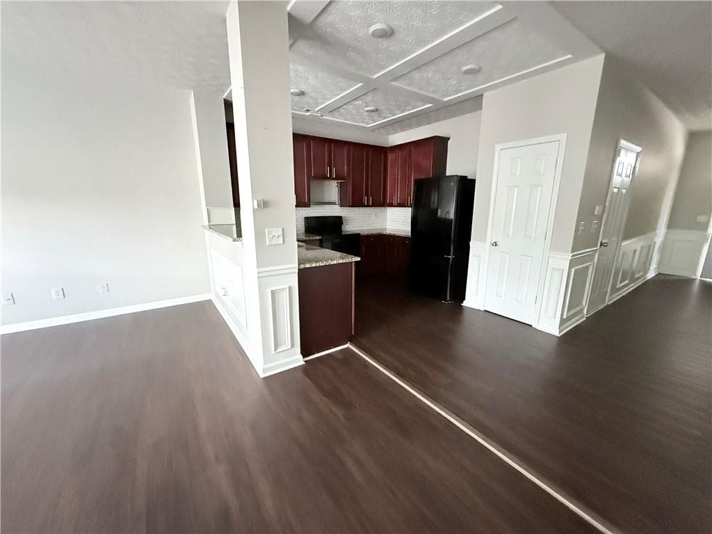 2 bedroom, 3 bathroom, 1,498 sq ft condominium under contract at 4407 Stone Gate Way 149, East Point, GA 30344 — photo 3
