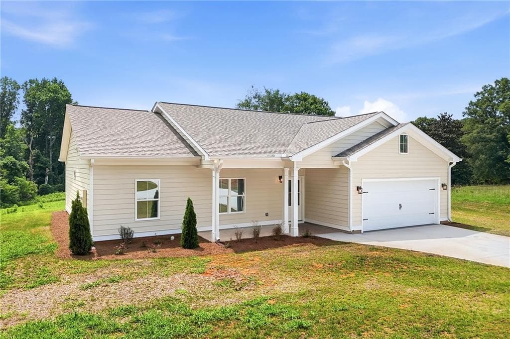 3 bedroom, 2 bathroom, 1,600 sq ft single family residence for sale at 35 Quail Walk, Jasper, GA 30143 — photo 5