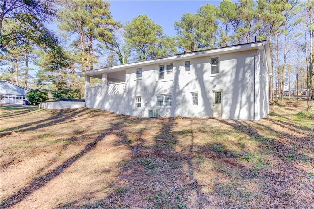 2 bedroom, 1 bathroom, 2,331 sq ft duplex for rent at 154 Huston Drive, Lawrenceville, GA 30044 for $1,785 a month — photo 2