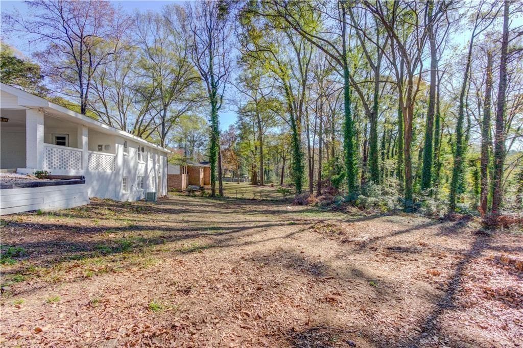 2 bedroom, 1 bathroom, 2,331 sq ft duplex for rent at 154 Huston Drive, Lawrenceville, GA 30044 for $1,785 a month — photo 3