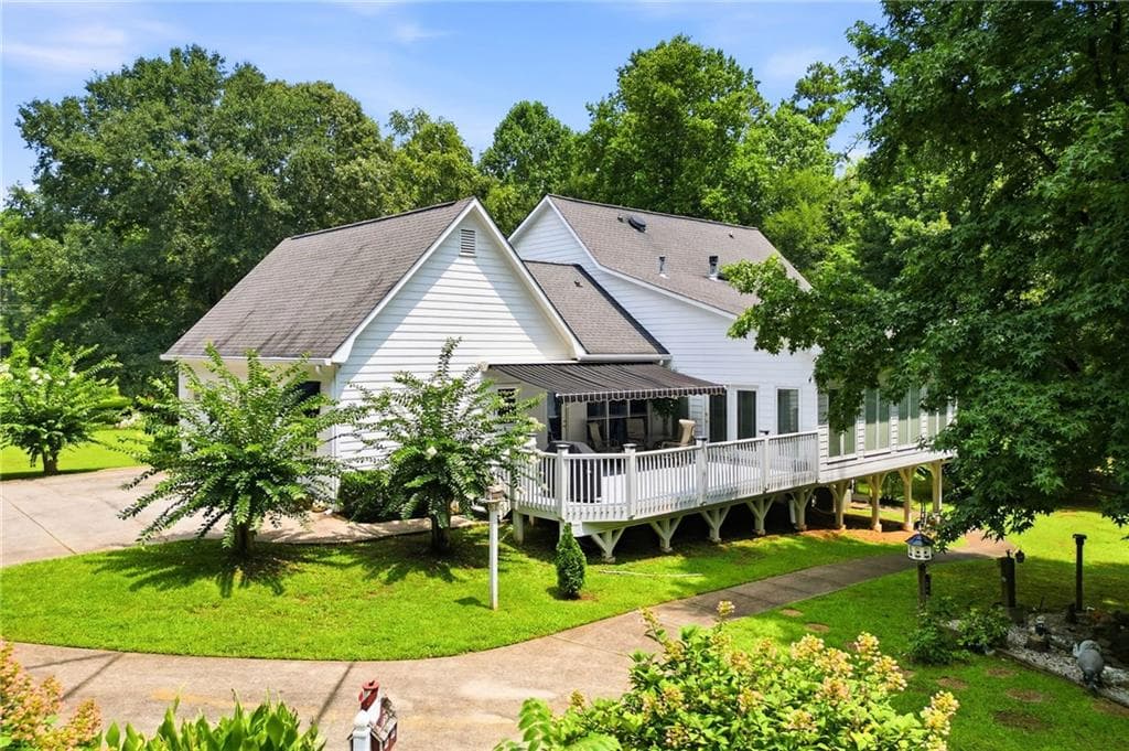 4 bedroom, 5 bathroom, 3,529 sq ft single family residence for sale at 330 Wagon Trail, Woodstock, GA 30188 — photo 6
