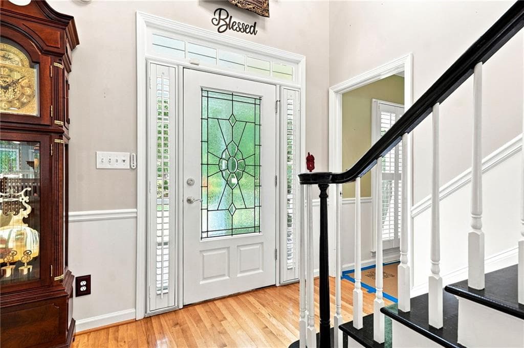 4 bedroom, 5 bathroom, 3,529 sq ft single family residence for sale at 330 Wagon Trail, Woodstock, GA 30188 — photo 9