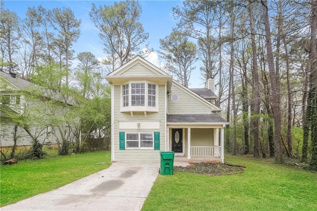 3 bedroom, 3 bathroom, 2,066 sq ft single family residence for rent at 442 Sherwood Oaks Road, Stone Mountain, GA 30087 for $1,875 a month — photo 1 of 19