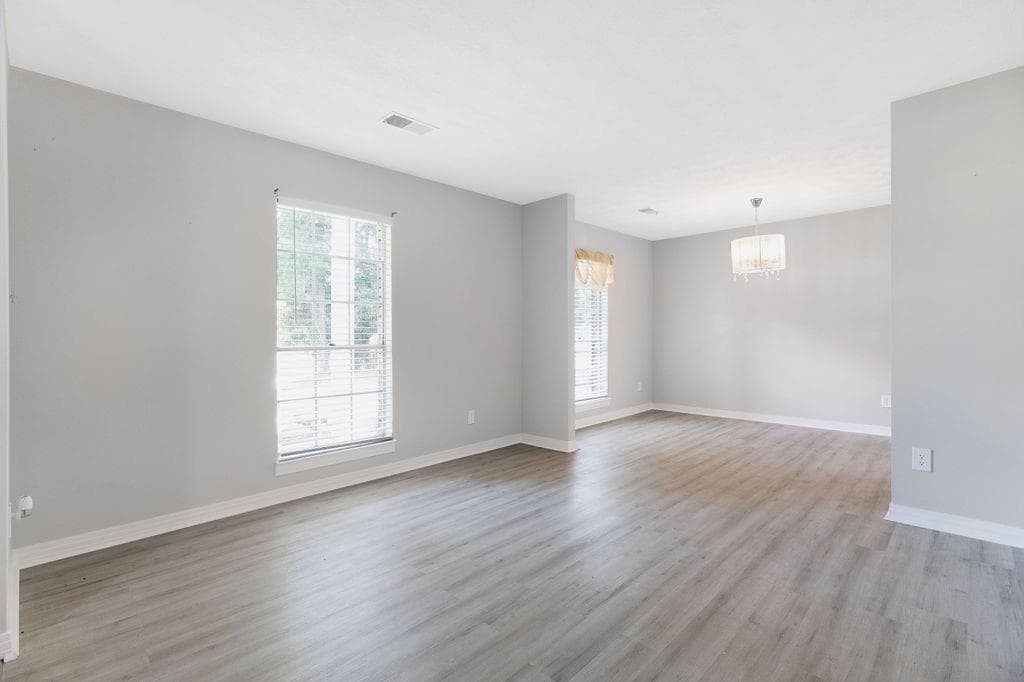 3 bedroom, 2 bathroom, 1,724 sq ft single family residence for sale at 2053 Wellborn Road, Lithonia, GA 30058 — photo 4