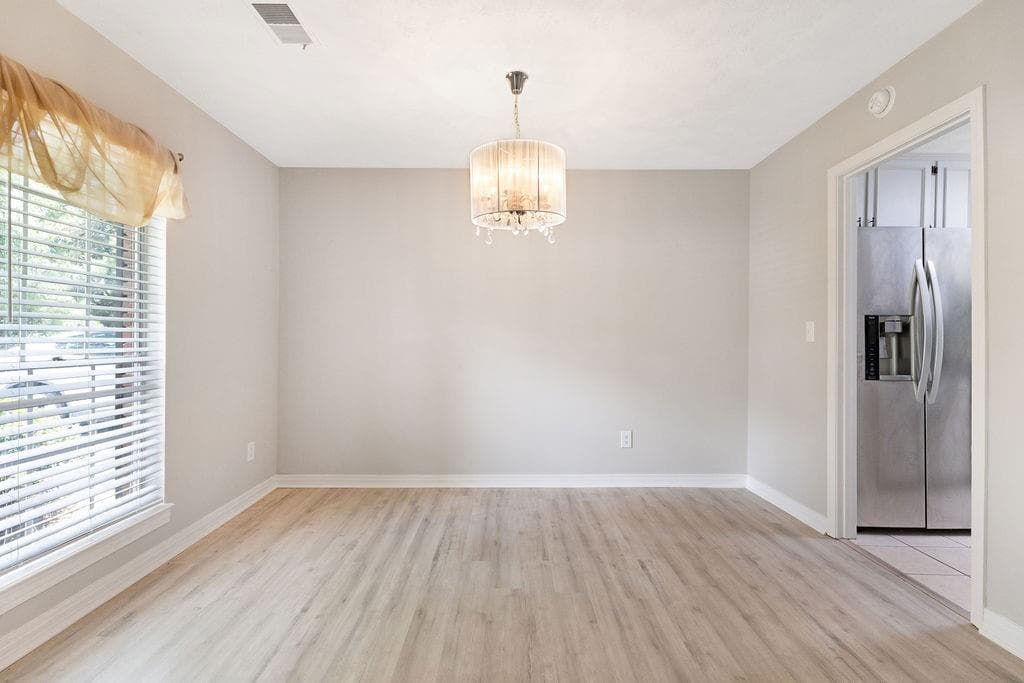 3 bedroom, 2 bathroom, 1,724 sq ft single family residence for sale at 2053 Wellborn Road, Lithonia, GA 30058 — photo 5