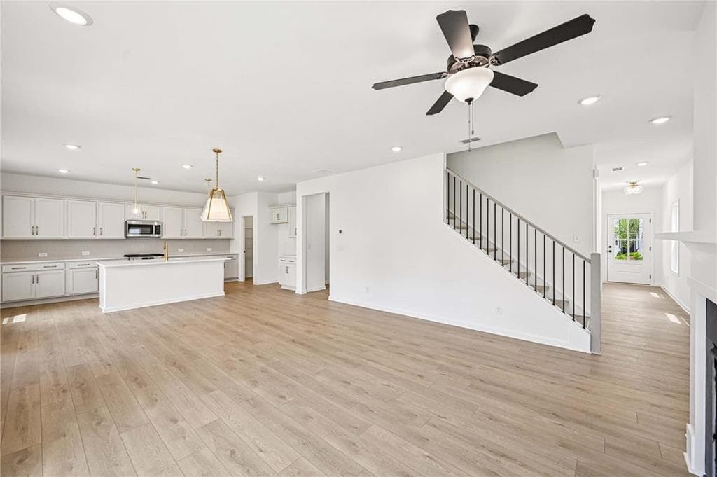 4 bedroom, 4 bathroom, 2,603 sq ft single family residence for sale at 105 Candler Trace, Cartersville, GA 30120 — photo 7