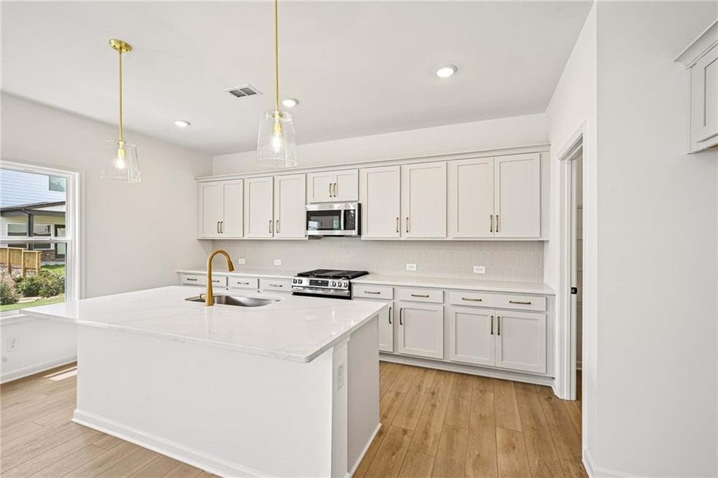4 bedroom, 4 bathroom, 2,603 sq ft single family residence for sale at 105 Candler Trace, Cartersville, GA 30120 — photo 9