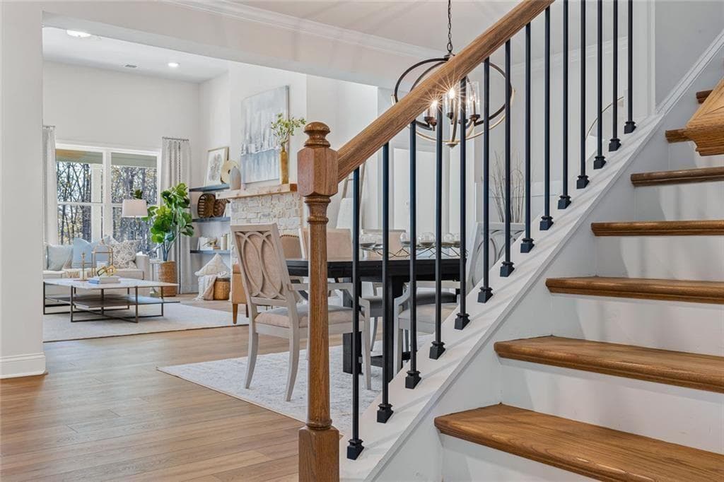 4 bedroom, 4 bathroom, 3,495 sq ft single family residence for sale at 8575 Oak Hollow Way, Cumming, GA 30041 — photo 5