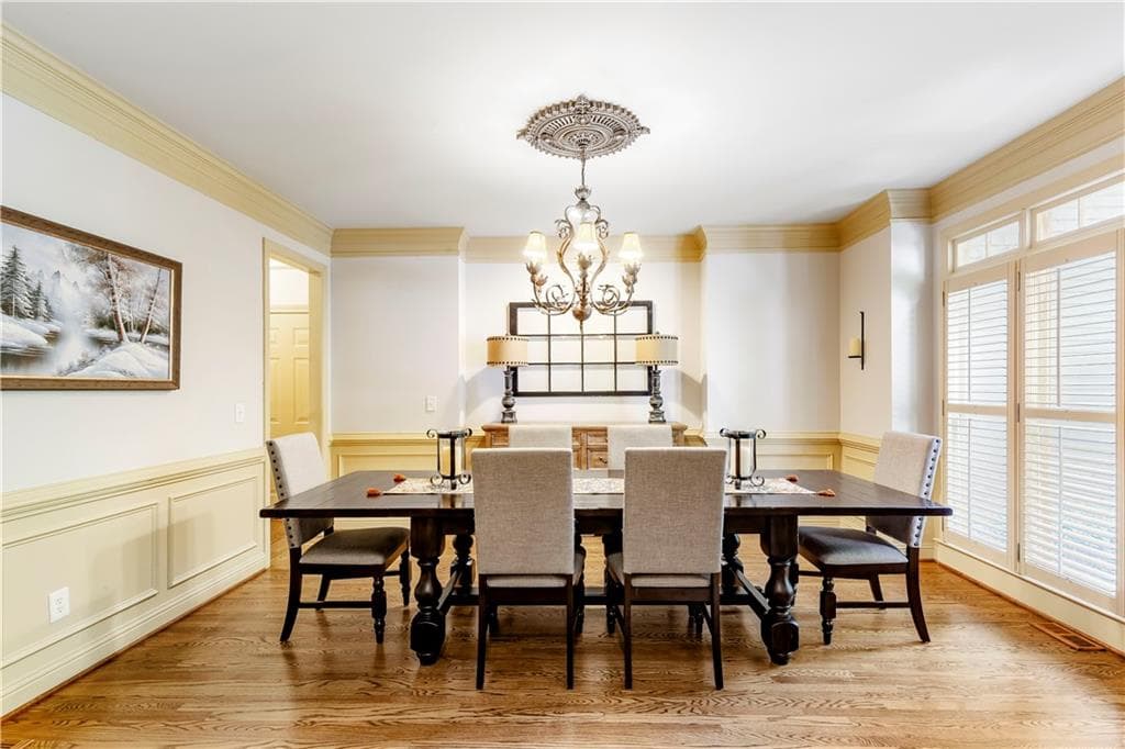 5 bedroom, 5 bathroom, 6,064 sq ft single family residence for sale at 2318 Reubens Run, Marietta, GA 30064 — photo 5