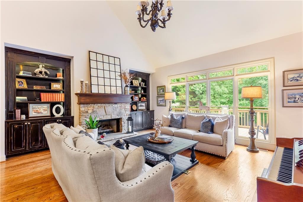 5 bedroom, 5 bathroom, 6,064 sq ft single family residence for sale at 2318 Reubens Run, Marietta, GA 30064 — photo 8