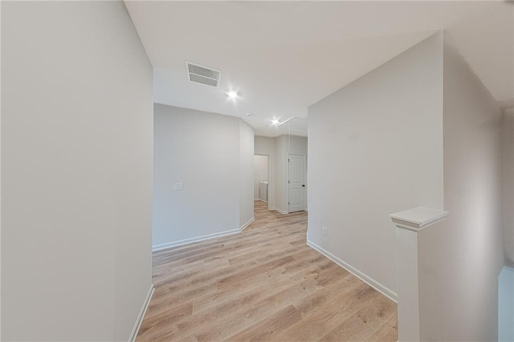 3 bedroom, 3 bathroom, 1,713 sq ft townhouse for rent at 365 Summit View Lane 5, Jasper, GA 30143 for $2,100 a month — photo 9