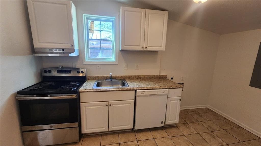 2 bedroom, 1 bathroom, 719 sq ft single family residence for sale at 4 Arnco 2nd Street, Newnan, GA 30263 — photo 6