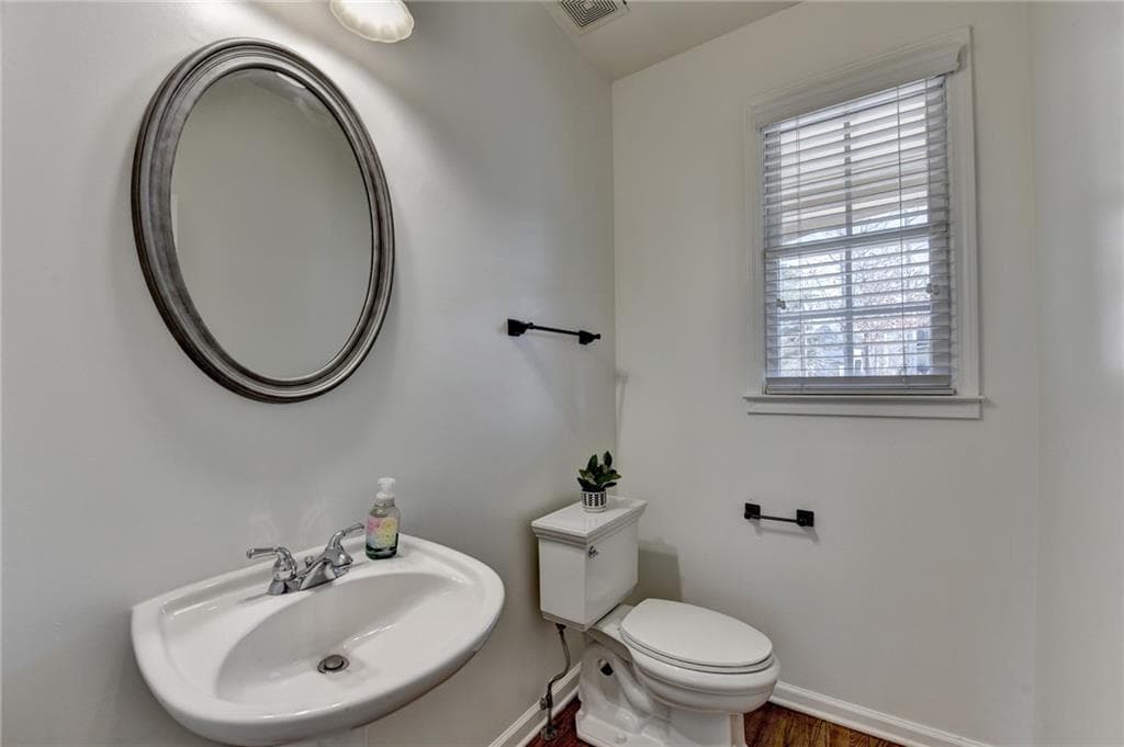 5 bedroom, 4 bathroom, 4,596 sq ft single family residence for sale at 1654 Summersweet Lane, Dacula, GA 30019 — photo 7