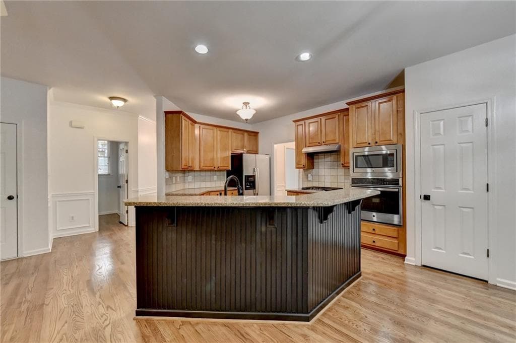 5 bedroom, 4 bathroom, 4,596 sq ft single family residence for sale at 1654 Summersweet Lane, Dacula, GA 30019 — photo 8
